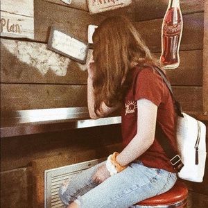 Meet your Posher, Abby